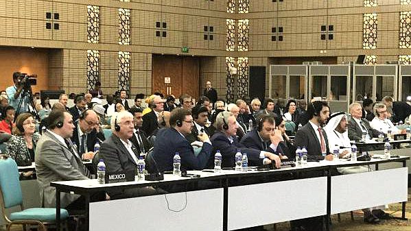 Парламентарии Межпарламентского союза почтили память погибших в петербургском метро