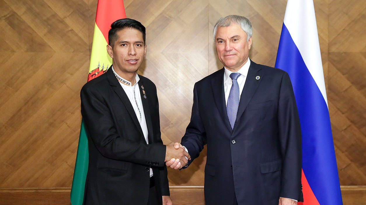 El Jefe de la Duma Estatal, Vyacheslav Volodin, y el Presidente de la Cámara de Senadores de la Asamblea Legislativa Plurinacional del Estado Plurinacional de Bolivia, Andrónico Rodriguez Ledezma