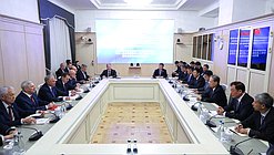 Meeting of Chairman of the State Duma Vyacheslav Volodin and Chairman of the Standing Committee of the National People's Congress of China Zhao Leji