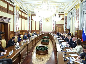 Встреча Председателя Правительства РФ Михаила Мишустина с членами фракции "Новые люди"