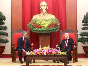 Chairman of the State Duma Viacheslav Volodin and General Secretary of the Central Committee of the Communist Party of Vietnam, President of the Socialist Republic of Vietnam Nguyễn Phú Trọng