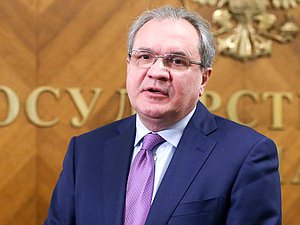 Секретарь Общественной палаты РФ Валерий Фадеев