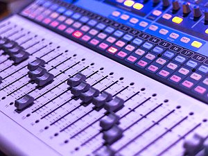 радио провода информация сми микрофон провода