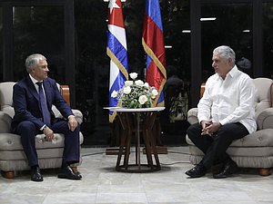 El Jefe de la Duma Estatal Vyacheslav Volodin y el Presidente de la República de Cuba Miguel Díaz-Canel Bermúdez