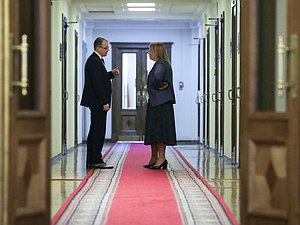 Дума коридор нейтральное