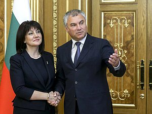 Chairman of the State Duma Viacheslav Volodin and President of the National Assembly of the Republic of Bulgaria Tsveta Karayancheva