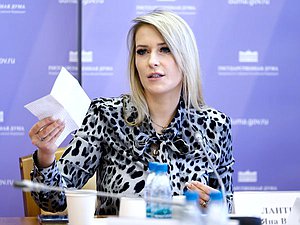 Председатель Комитета по развитию гражданского общества, вопросам общественных и религиозных объединений Яна Лантратова