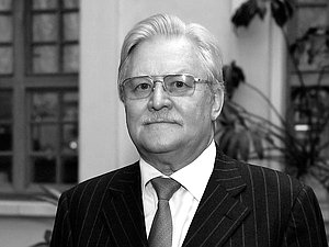 Юрий Кара