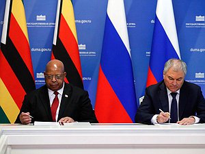 Speaker of the National Assembly of the Republic of Zimbabwe Jacob Mudenda and Chairman of the State Duma Vyacheslav Volodin