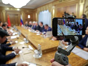 Meeting of Chairman of the State Duma Viacheslav Volodin and Chairman of the Standing Committee of the National People's Congress of the People's Republic of China Li Zhanshu