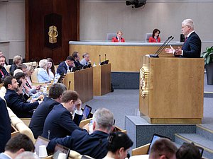 Председатель Комитета по безопасности и противодействию коррупции Василий Пискарев