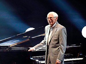 Народный артист Российской Федерации Александр Зацепин