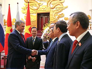 Chairman of the State Duma Viacheslav Volodin and Prime Minister of the Socialist Republic of Vietnam Nguyễn Xuân Phúc