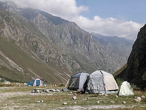 горы туризм Россия туристы поход палатка отдых