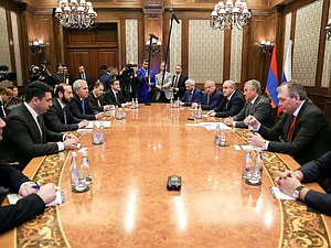 Meeting of Chairman of the State Duma Viacheslav Volodin with President of the National Assembly of the Republic of Armenia Ararat Mirzoyan