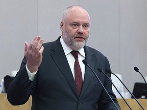Первый заместитель Председателя Комитета по развитию гражданского общества, вопросам общественных и религиозных объединений, замещающий Председателя Комитета, Николай Новичков