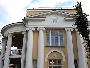 Национальный медицинский исследовательский центр глазных болезней имени Гельмгольца