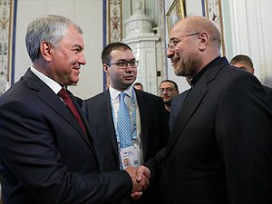 Vyacheslav Volodin, Jefe de la Duma Estatal, y Mohammad Bagher Ghalibaf, Presidente de la Asamblea del Consejo Islámico de la República Islámica de Irán