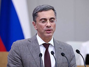 Председатель Комитета по промышленности и торговле Владимир Гутенев