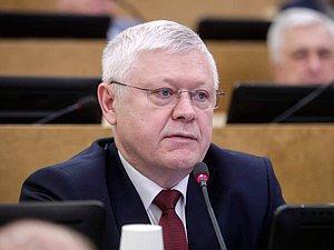 Председатель Комитета по безопасности и противодействию коррупции Василий Пискарев