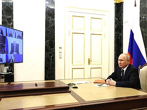 Совещание с постоянными членами Совета Безопасности (в режиме видеоконференции). Фото: kremlin.ru