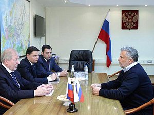 И.Грачев и А.Чалый обсудили перспективы развития топливно-энергетического комплекса в Крымском федеральном округе