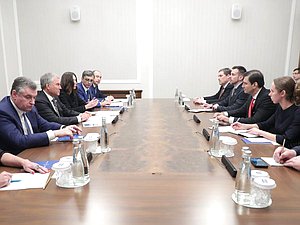 Reunión del Jefe de la Duma Estatal Vyacheslav Volodin con el Presidente de la Cámara de Senadores del Congreso Nacional de la República del Paraguay Silvio Adalberto Ovelar Benítez