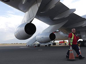 самолет крыло аэропорт