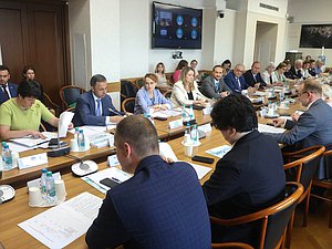 Рабочее совещание Комитета по охране здоровья на тему «Вакцинопрофилактика менингококковой инфекции»