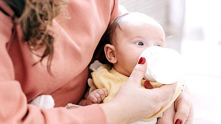 bebé niños maternidad familia