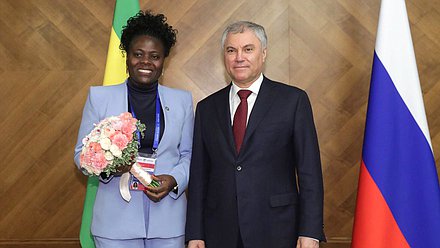 Chairman of the State Duma Vyacheslav Volodin and Speaker of the National Assembly of the Democratic Republic of São Tomé and Príncipe Celmira de Almeida do Sacramento dos Santos Lourenço