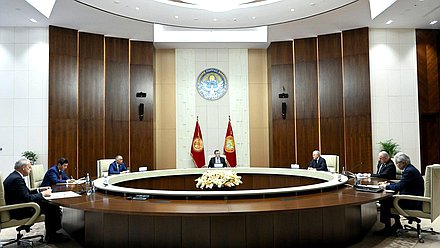 Президент Киргизской Республики Садыр Жапаров встретился с членами Совета Парламентской Ассамблеи ОДКБ