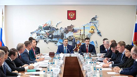 Заседание Комитета по промышленности и торговле