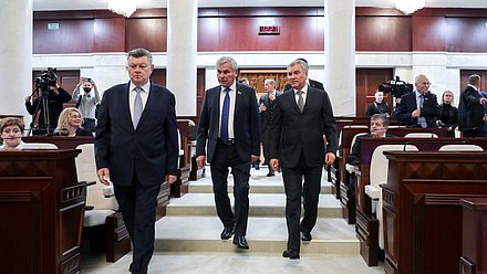 Chairman of the State Duma Vyacheslav Volodin and Chairman of the House of Representatives of the National Assembly of the Republic of Belarus Vladimir Andreichenko