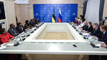 Meeting of Deputy Chairman of the State Duma Alexander Babakov and President of the Assembly of the Republic of Mozambique Margarida Adamugy Talapa