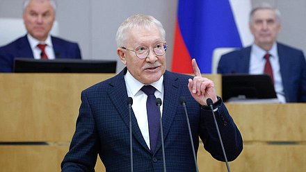 Председатель Комитета по контролю Олег Морозов