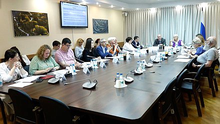Заседание Комитета по просвещению