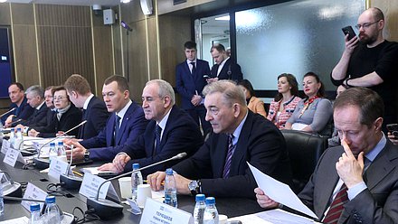 Заседание Комитета по физической культуре и спорту с участием Министра спорта РФ Михаила Дегтярева