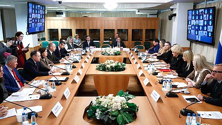 Расширенное заседание Комитета по защите семьи, вопросам отцовства, материнства и детства