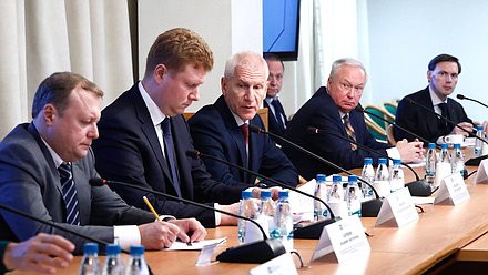 Председатель Комитета по физической культуре и спорту Олег Матыцин