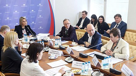 Заседание Комитета по развитию гражданского общества, вопросам общественных и религиозных объединений