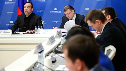 Председатель Комитета по физической культуре и спорту Дмитрий Свищев