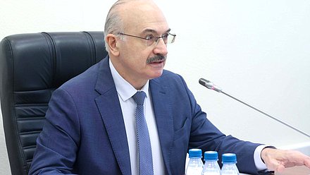 Председатель Комитета по науке и высшему образованию Сергей Кабышев