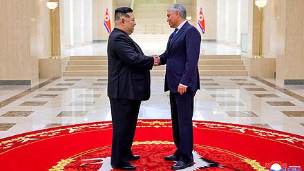 Meeting of Chairman of the State Duma Vyacheslav Volodin and Chairman of State Affairs of the Democratic People's Republic of Korea Kim Jong-un. Photo credit: KCNA