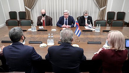 Meeting of First Deputy Chairman of the State Duma Ivan Melnikov and Minister of Higher Education of the Republic of Cuba Jose Ramon Saborido Loidi