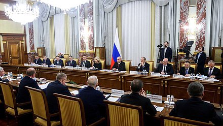 Встреча Председателя Правительства РФ Михаила Мишустина с членами фракции КПРФ