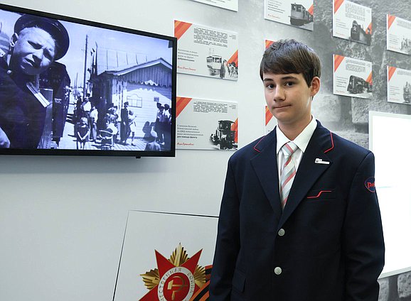 Открытие выставки "90 лет детским железным дорогам в России"