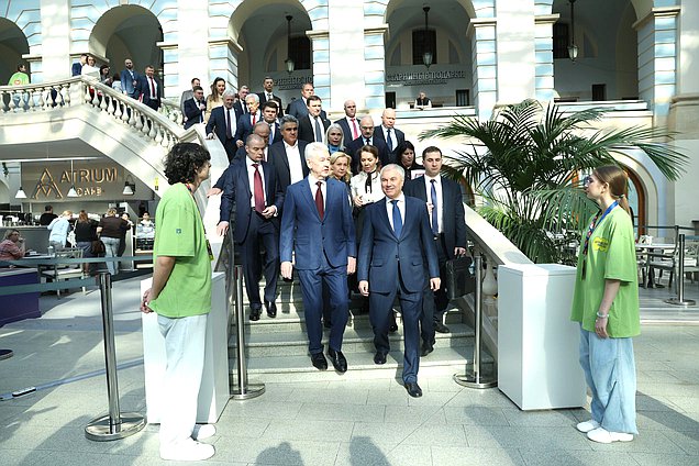 Председатель Государственной Думы Вячеслав Володин и мэр Москвы Сергей Собянин