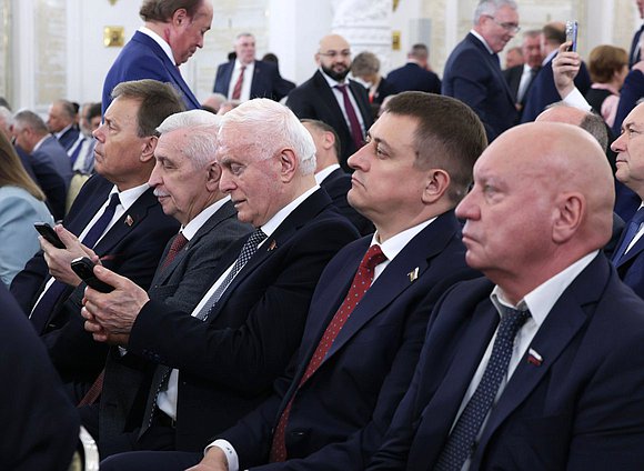 Встреча Президента РФ Владимира Путина с депутатами Государственной Думы VIII созыва