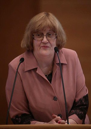 Лекция Натальи Беляевой на тему "Современная поэзия: звёзды первой величины".